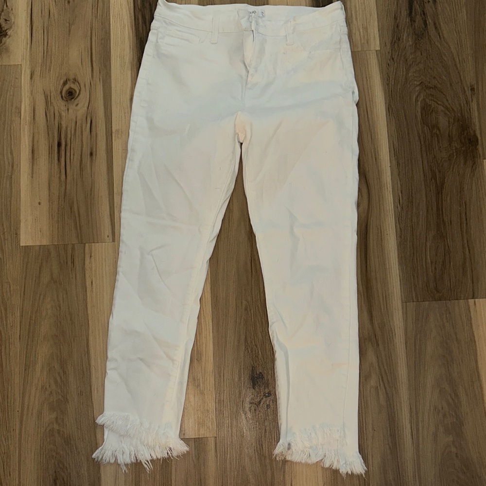 Cello Women's Cream Frayed Hem Cropped Jeans